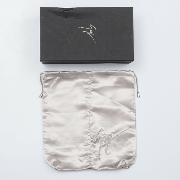 Giuseppe Zanotti Hollie Silver T-strap Sandals - Picture 6 of 7